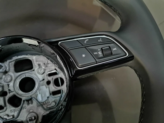 New 82A419091AA OE Steering Wheel AUDI A1 GB A3 S3