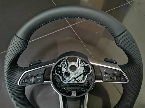 New 8S0419091AG Steering Wheel Audi TTS 8S S Line