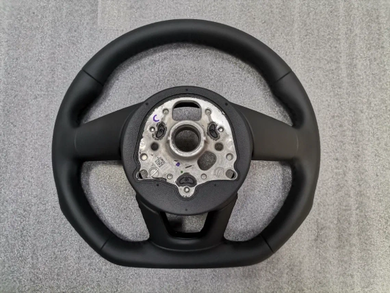 New 81A419091AA Sport steering wheel Audi Q2 Leder