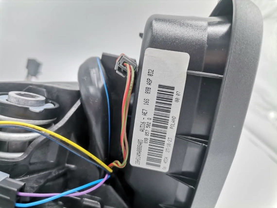 Нов 89B857502Q OE Audi Q4 Огледало 15+6 pin
