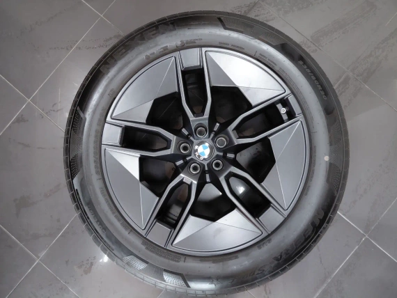 20" Felgen 1002 Sommerreifen Sensoren BMW IX i20