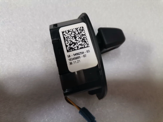 9496254 BMW G30 G31 G32 G11 G12 STEERING WHEEL ADJ