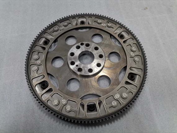 7567151 BMW Schwungrad Automatik FX G05 G11 G30