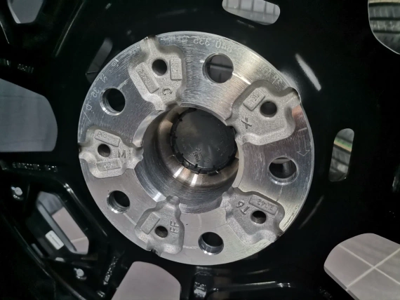 Neu 22 Zoll Sommerräder 922 M Red Label BMW XM G09