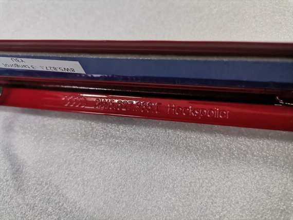 Nowy 8W5827933C OE Audi S4 A4 Spoiler tyl