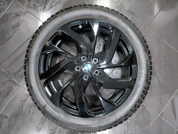 19"felgi BMW wzór 428 opony czujniki BMW I3 i 3 EV