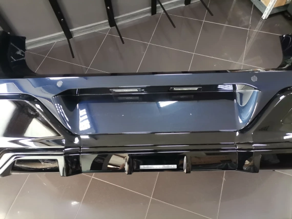 Rear Bumper BMW 7 i7 G70 M Package Shadow Kit - A16
