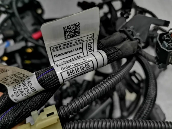 Nowa wiązka przewodów silnika BMW S63B44B F90 M8