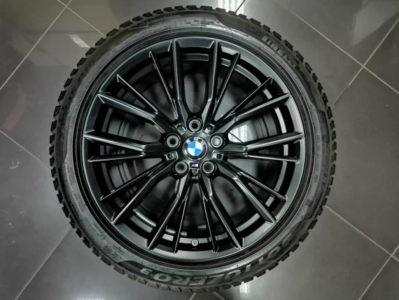 Nowe 18" BMW OE Koła Styl M 796 Opony Czujniki BMW G20 G21 G22 G23 G26 G42