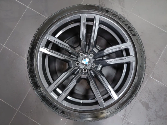 21" felgi Style 808 M oponami BMW X5M F95 X6M F96