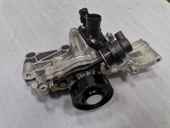 OE BMW 9888472 X5 G05 X6 G06 X7 G07 5 G60 7 G70 Всмукателна система EGR клапа управление