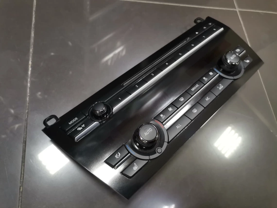 Dashboard Panel Control Radio AC Air Conditioning BMW F01 F02 F03 - A47