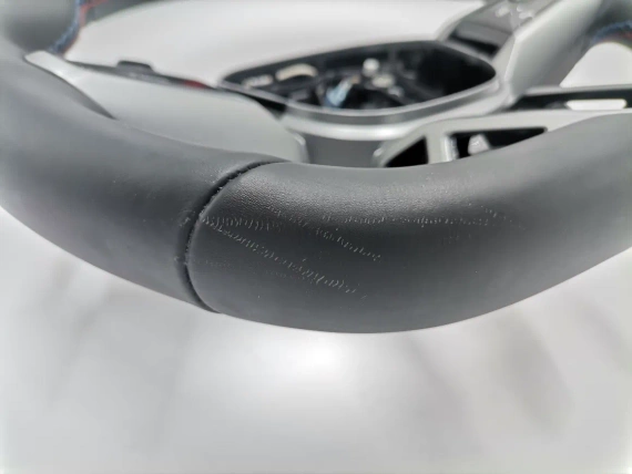 M Спортен Волан BMW 5 G60 G61 7 G70 X3 G45 Пера