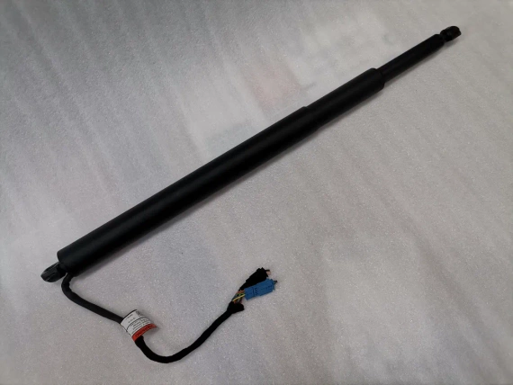 7390410 Shock absorber tailgate BMW 5 Series G31