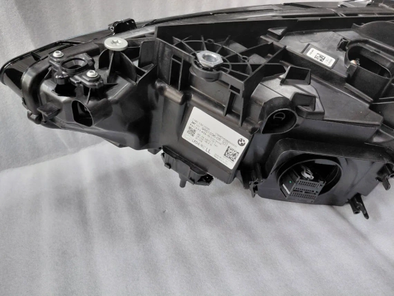 9851036 New Right LED Headlight G22 G23 G26 G82 G8