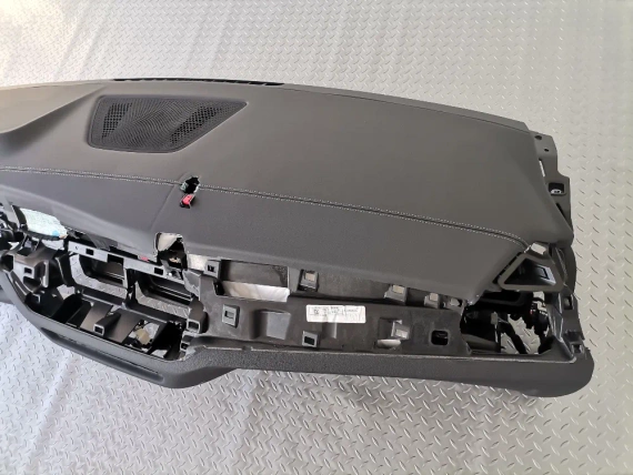 Nowa deska BMW G05 LCI G06 G07 F95 F96 bez HUD