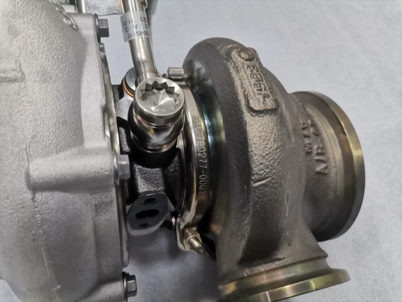 Turbosprężarka 7852372 BMW M5 F90 M8 F91 F95 F96