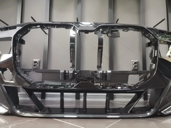 Front Bumper BMW 7 i7 G70 M Package Sport Chrome Set - A44