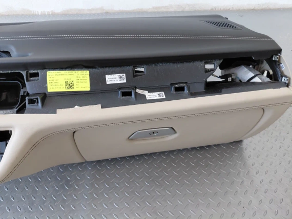 Armaturenbrett für BMW 7er G11 G12 mit Head Up