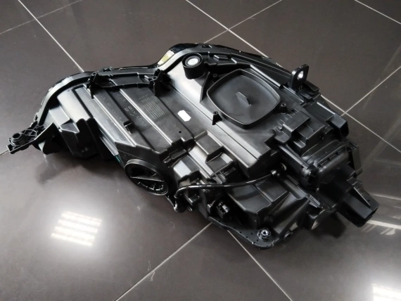 Нов 8Y0941011A Audi A3 S3 8Y Voll LED Фар