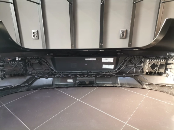 Задна Броня BMW 7 i7 G70 M Пакет Комплект Хром Версия - А25