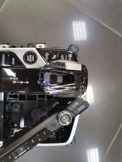 Szklana dźwignia zmiany biegów + panel audio BMW G14 G15 G16 BMW G14 G15 G16 Perfect - A76