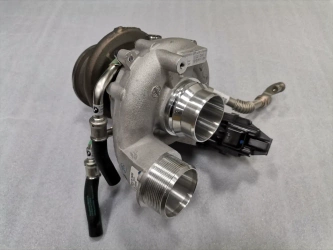 Турбокомпресор 7852373 BMW M5 F90 F91 F95 F96 5-8