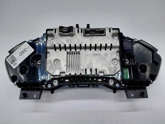 8W5920788P RS OE Audi A5 S A4 S4 8W LICZNIK ZEGARY