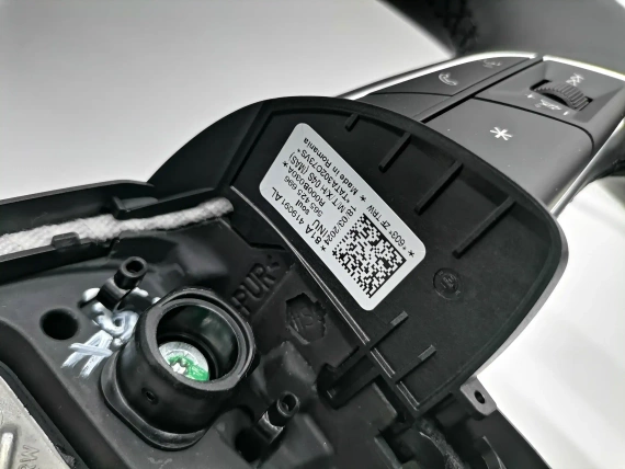 New 81A419091AL OE Steering Wheel Q2 81A S S Line