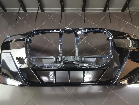 Front Bumper BMW 7 i7 G70 M Package Sport Set - A33