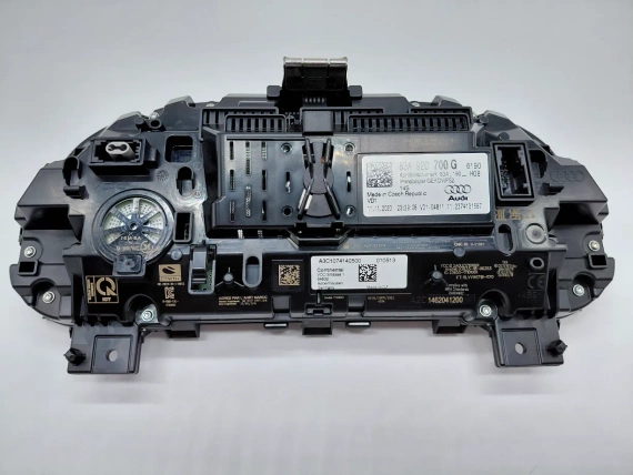 83A920700G Audi Q3 F30 Kombiinstrument Cluster