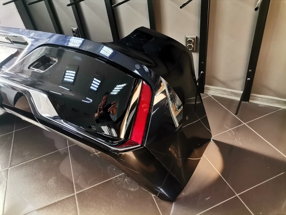 Задна Броня BMW 7 i7 G70 M Пакет Комплект Хром Версия - А26