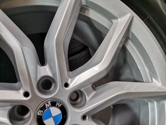 Zestaw letni 19" Koła BMW Styl 734 Opony Pirelli Czujniki BMW X5 G05 X6 G06