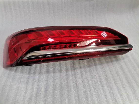 4M0945075C Нов LED заден ляв фар Audi Q7 SQ7 4M
