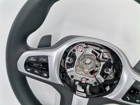 Нов M Sport Черен Спортен Волан BMW 5 G30 G31 G38 6 G32 X3 G01 X4 G02