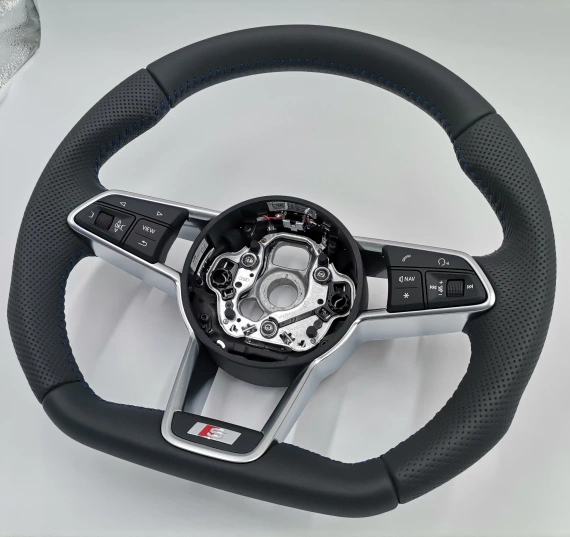 New 8S0419091AG Steering Wheel AUDI TT TTS S Line