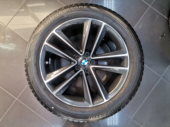 19" Zestaw zimowy Koła BMW Style 630 Opony Czujniki G11 G70 I7 X3 G01 X4 G02 IX3 G08