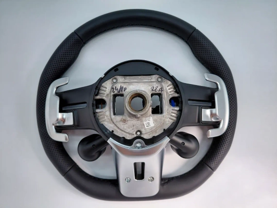 Neues AMG Sportlenkrad Mercedes W206 W223 W167