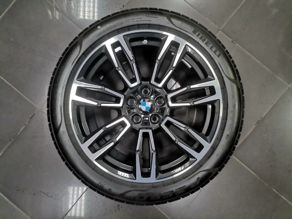 19” Nowe OE Koła BMW Styl 935 M BMW 5 G60 G61 i5