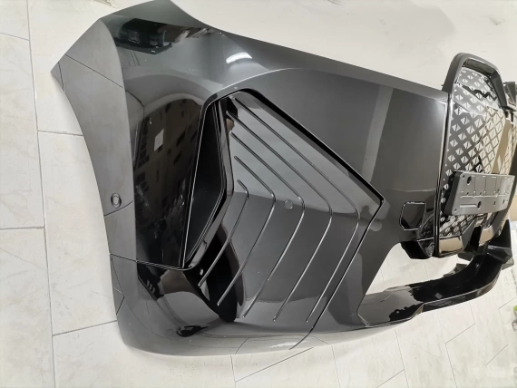 Zderzak Przedni BMW IX I20 M pakiet Zestaw A04