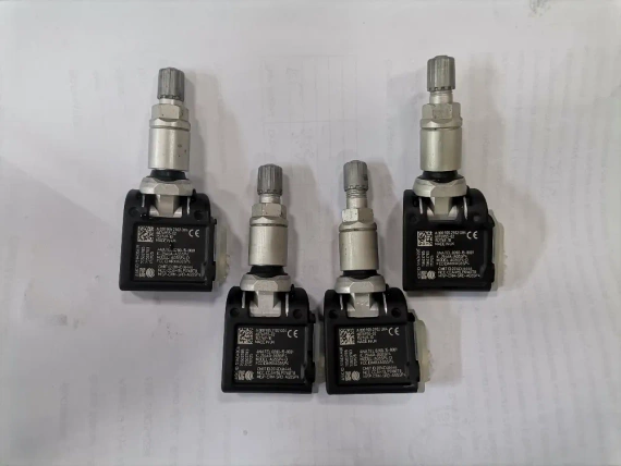 21" BMW Original Wheels Style 741 M Sensors BMW X5 G05 X6 G06