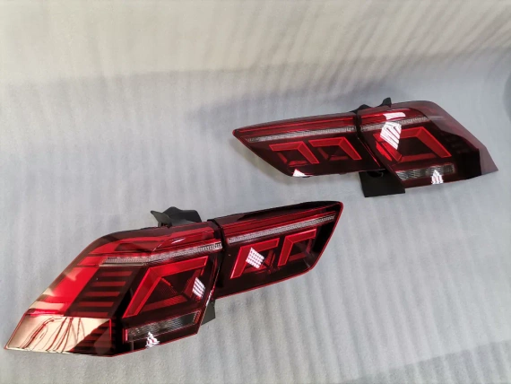 K-t nowy OE lamp Tyl IQ Light Matrix LED VW Tiguan