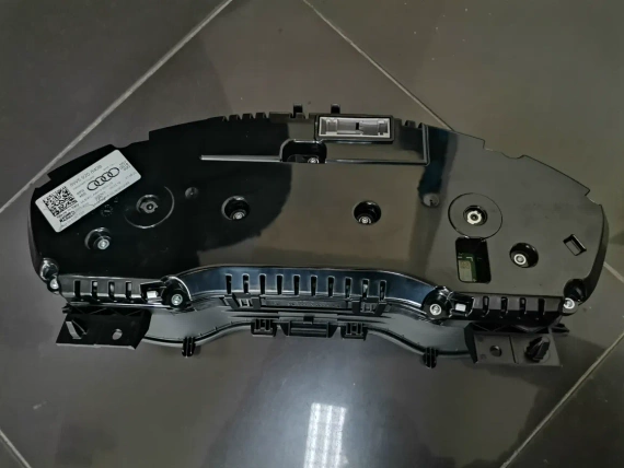 Ново 8W5920840B Километраж OE AUDI A4 A5 8W