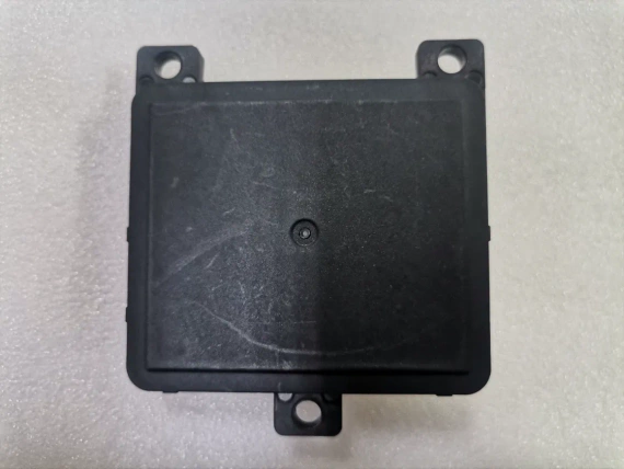 Nowy radar Mercedes A0009051019 A0009053015 59515