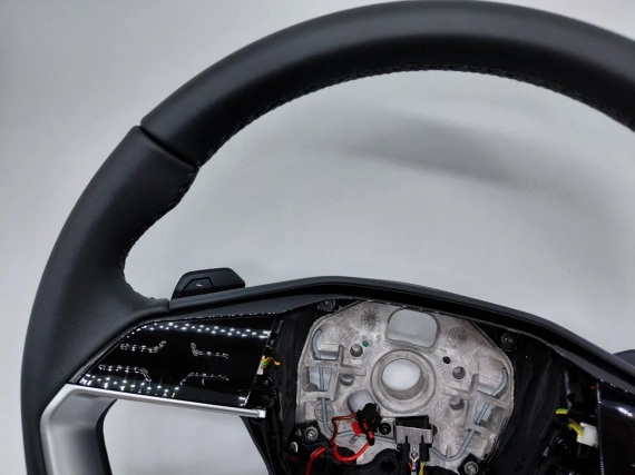 85E419091BQ New Steering Wheel Audi A6 E-tron Q6