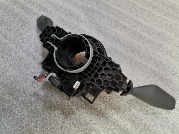 5A31C14 przełącznik kierowniczej BMW G60 G68 G70 U10