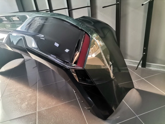 Задна Броня BMW 7 i7 G70 M Пакет Комплект Хром Версия - А25