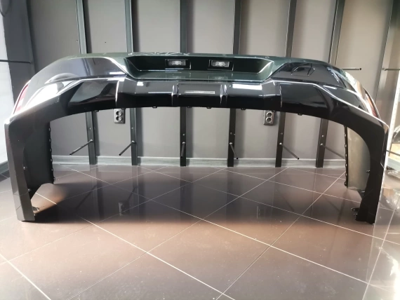 Задна Броня BMW 7 i7 G70 M Пакет Комплект Хром Версия - А25