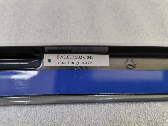 New 8W5827933C OE Audi S4 A4 Spoiler Trunk S Line