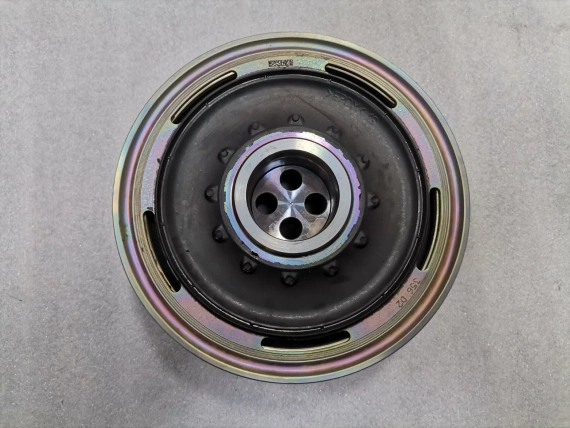 Neu 184950 10 BMW Kurbelwelle B37C15A 8584913